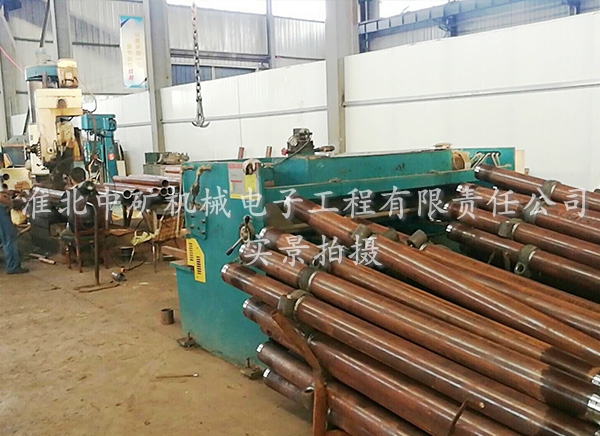 生產(chǎn)車間.車床.27SiMn無縫調(diào)質(zhì)鋼管庫存.單體油缸.